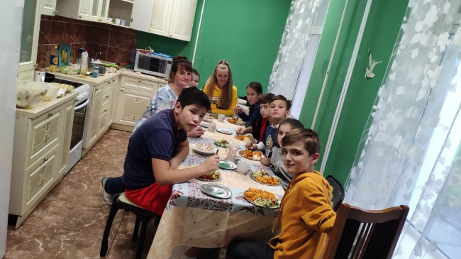 Весёлый мастер-класс в ЦССВ "Алые Паруса"